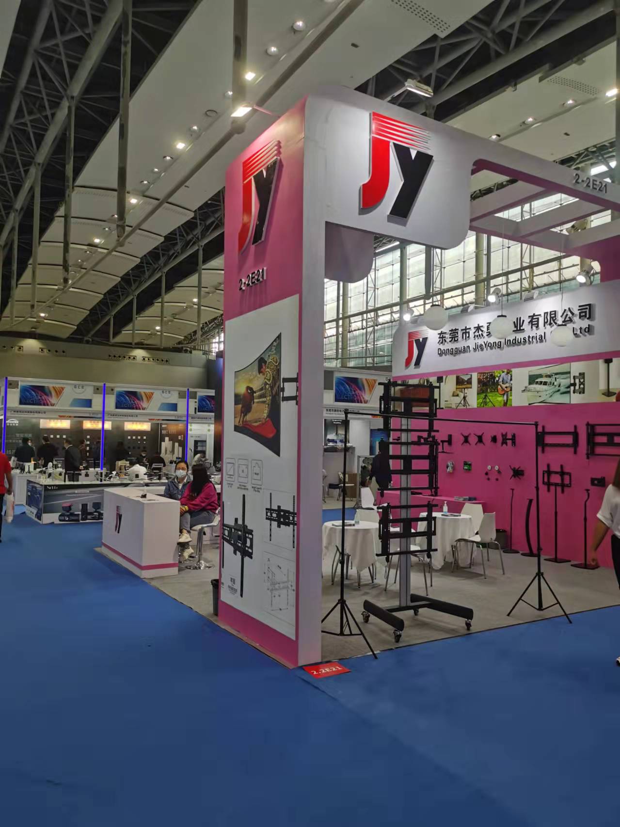 f5cc4d69f90d98e04f2434b77ce361f3